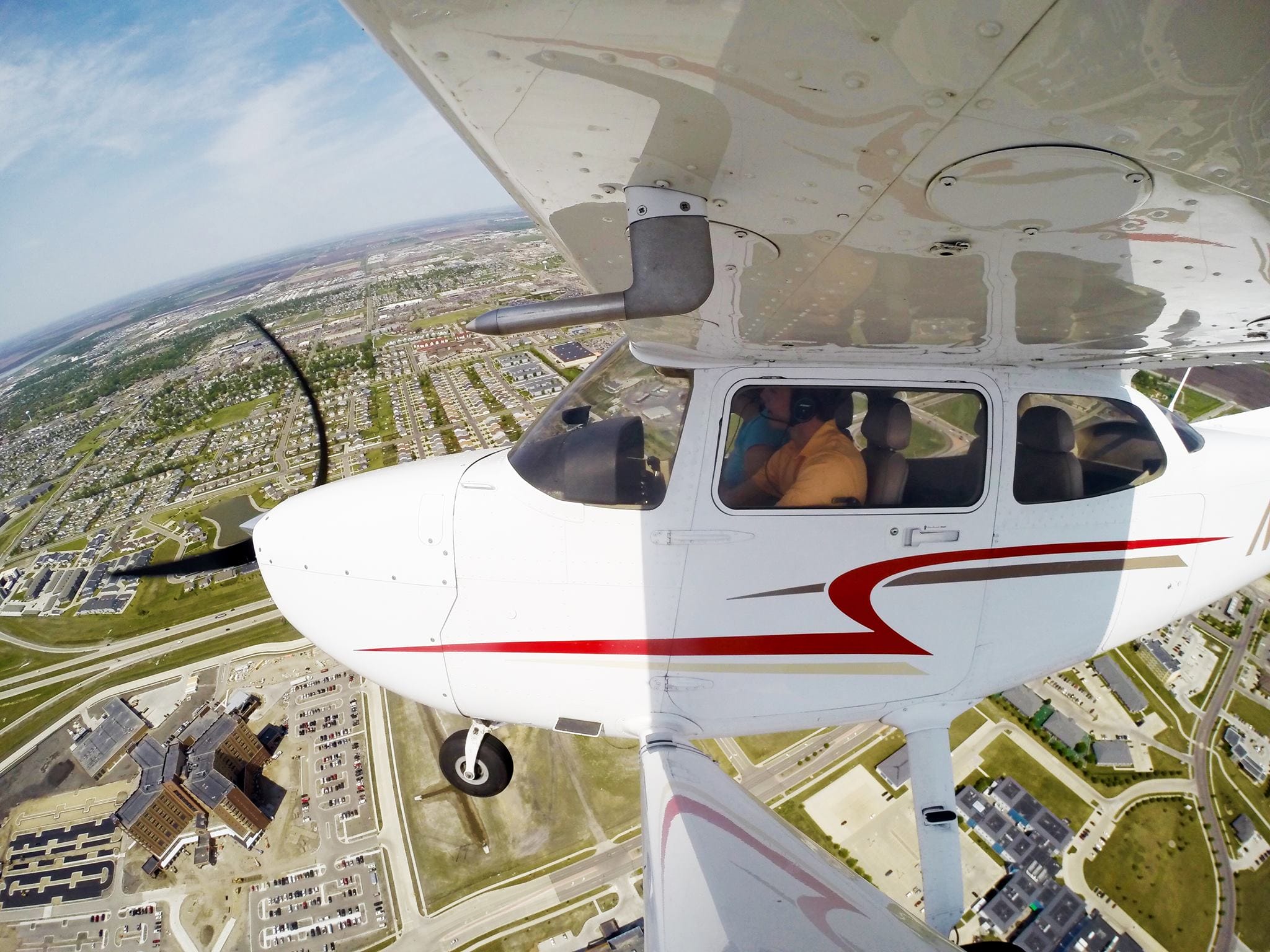 fargo-jet-center-c172-flying